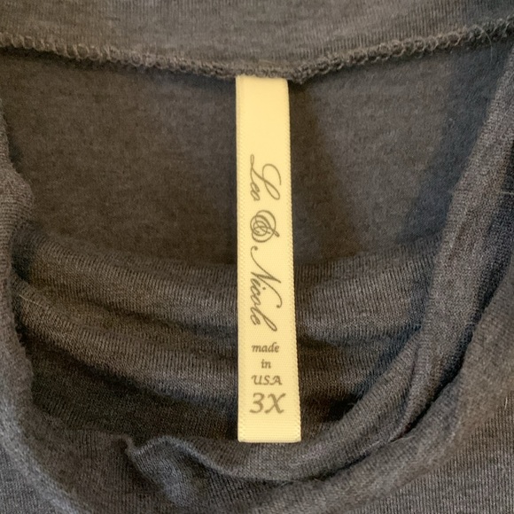 Mock Neck Navy Long Sleeve - Picture 2 of 2